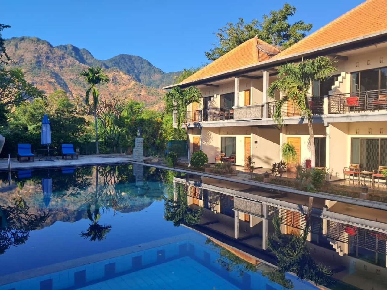 Avana Hotel & Dive Center Pemuteran Екстериор снимка